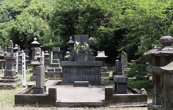 垂水島津家墓所