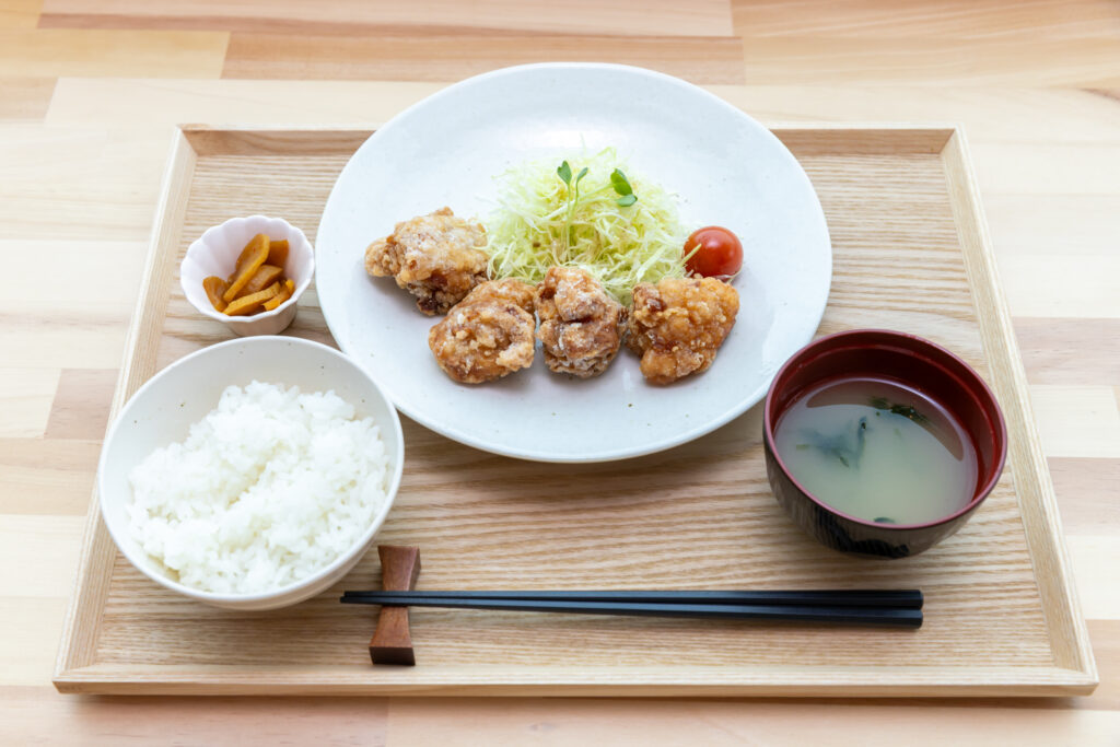 唐揚げ定食